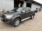 Toyota Hilux, EZ 12/2015, AHK, 3 ltr. TDI, OHNE AD BLUE - Toyota Gebrauchtwagen in Augsburg