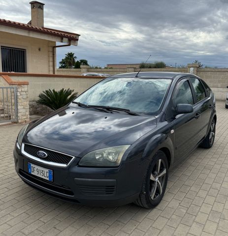 Ford Focus 1.6 TDCi 90CV BERLINA