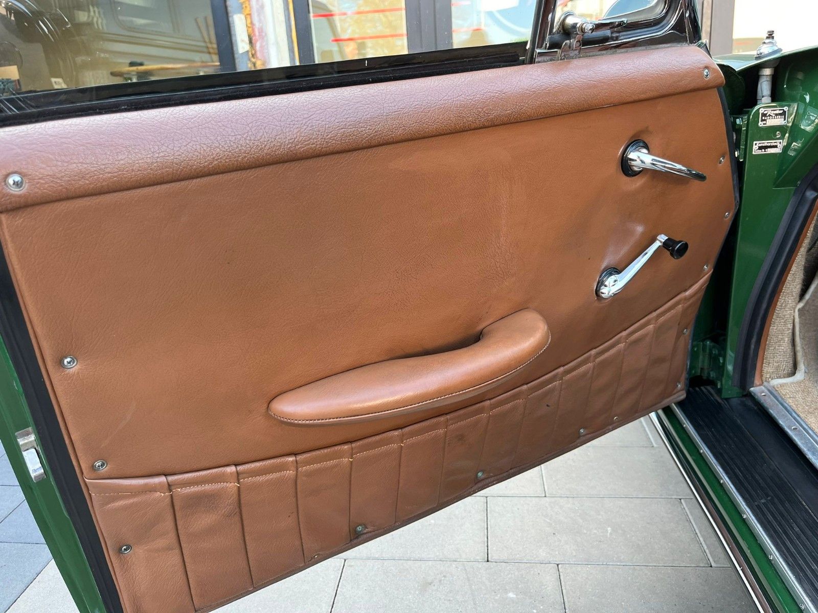 Fahrzeugabbildung Porsche 356 C*2.Hand*elktr. Schiebedach*