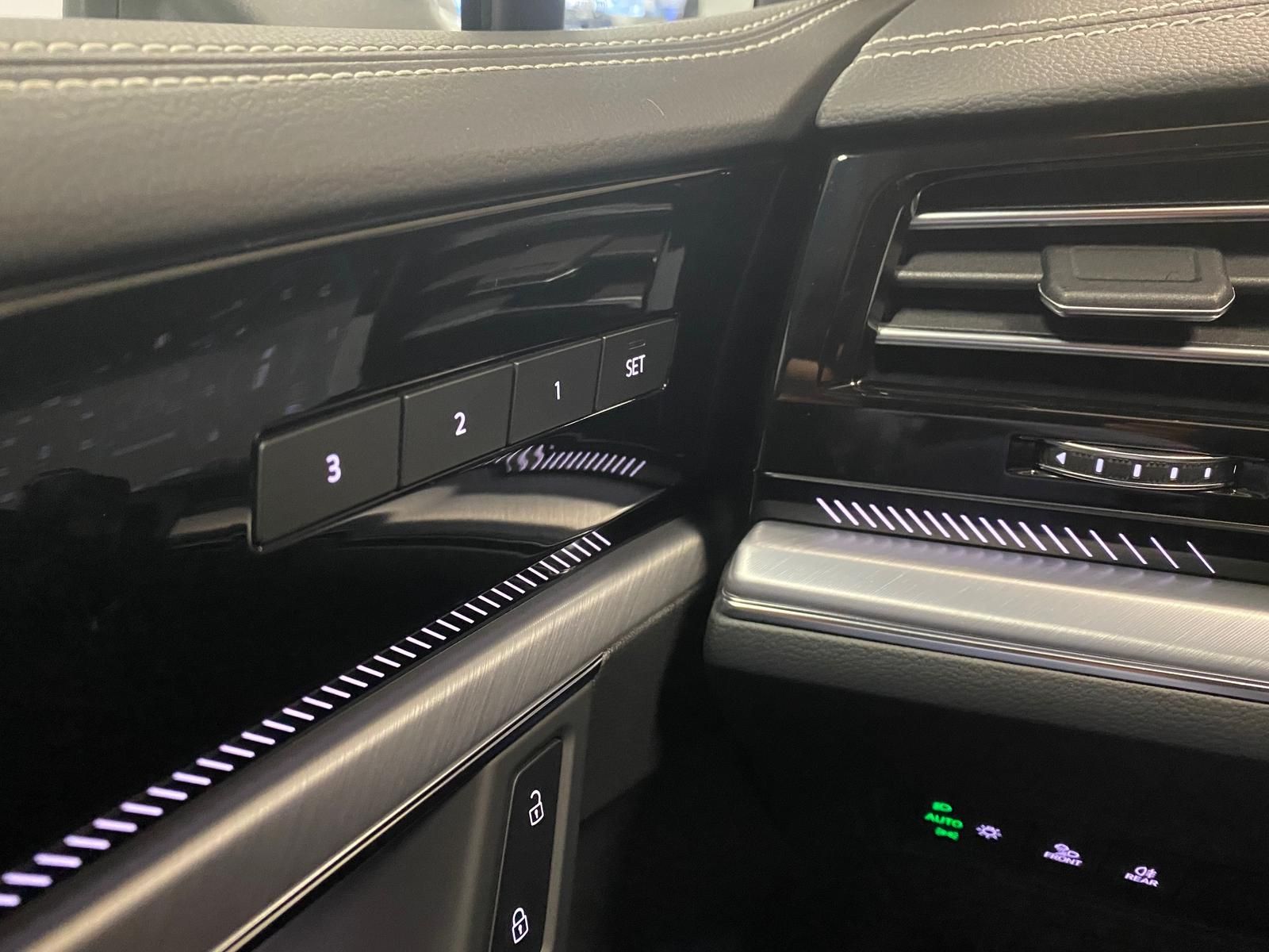 Fahrzeugabbildung Volkswagen Touareg 3.0 V6 TDI 4Motion Elegance+AHK