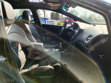 Kia Cee'd GT-Track Navi-Shz-Lhz-Klima-Xenon-Pano-Alc