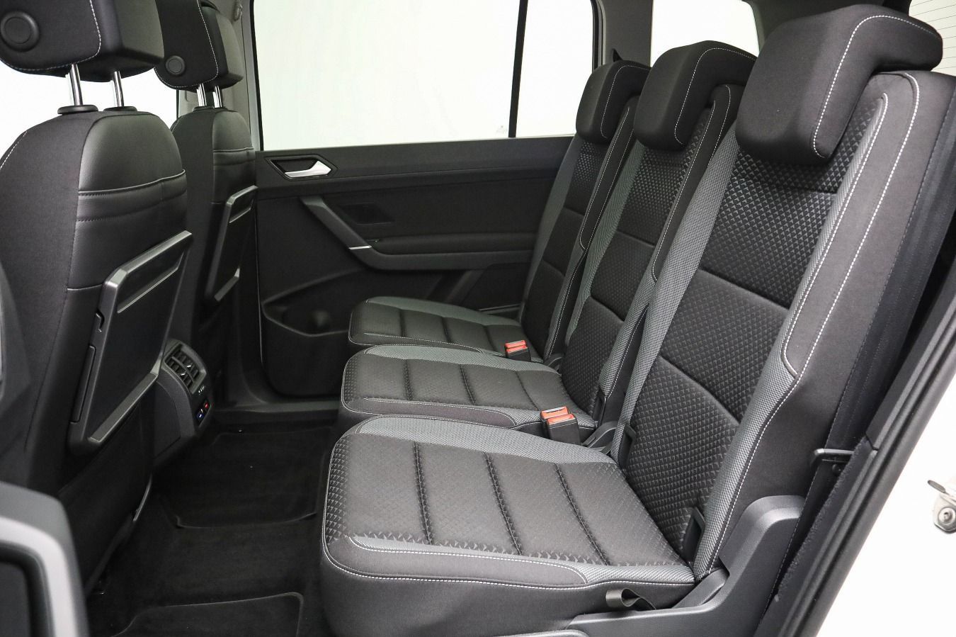 Volkswagen Touran - Bild 12