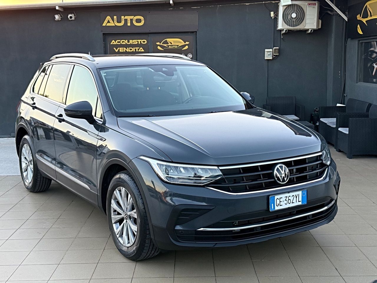 Volkswagen Tiguan 1.5 TSI 150 CV DSG ACT R-Line