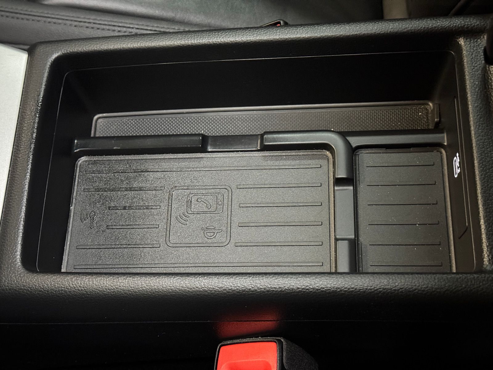 Fahrzeugabbildung Audi A4 45 TDI QUATTRO 2X S-LINE BLACK EDITION 19´RS