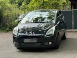 Peugeot PEUGEOT 5008 Automatik TEMPOMAT PONORAMA K... - gebrauchte Peugeot 5008 aus dem Jahr 2011