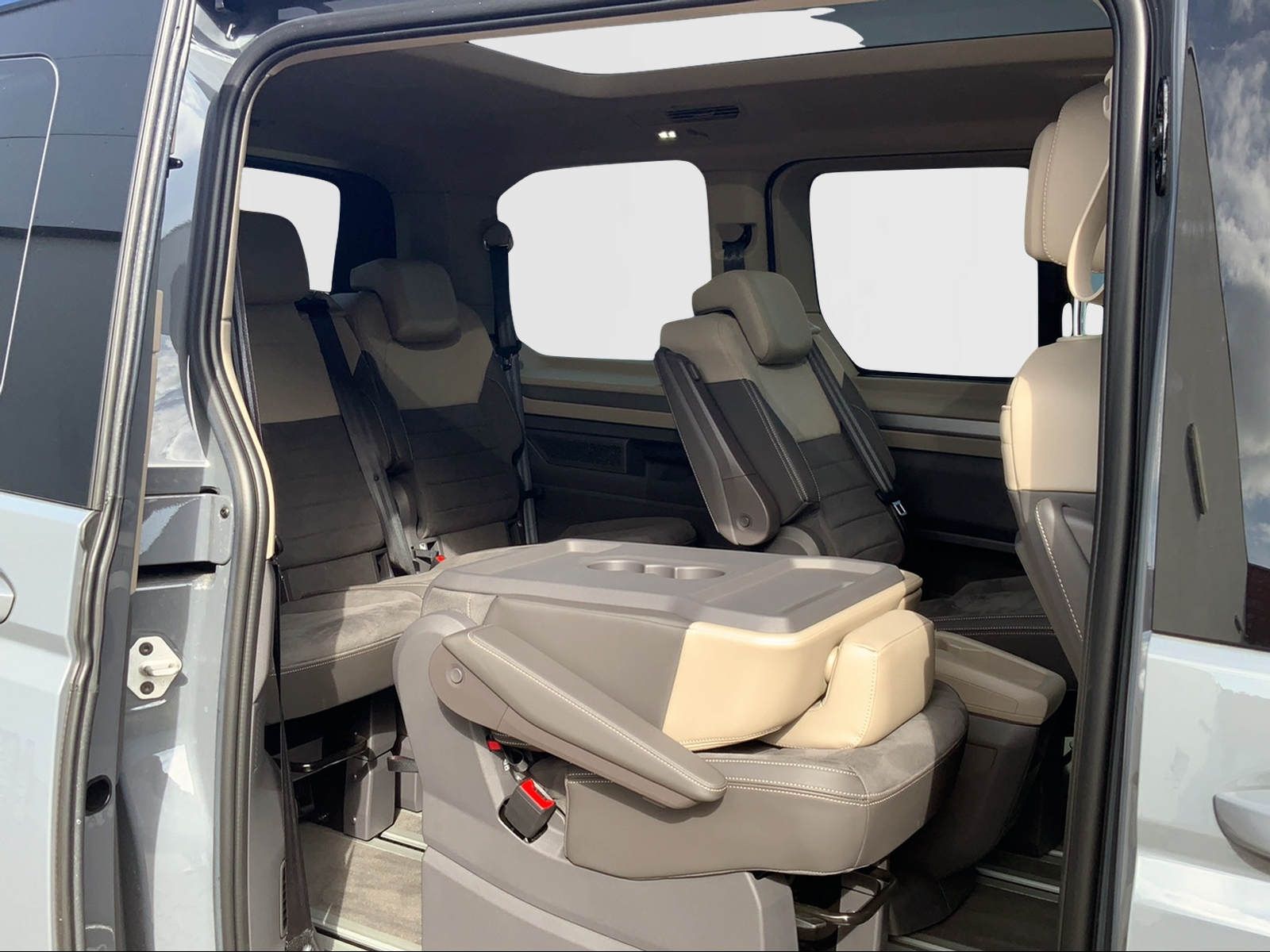 NFZ T7 Multivan  Life 2,0 l TDI,AHK,SHZ,RFK,7S,N