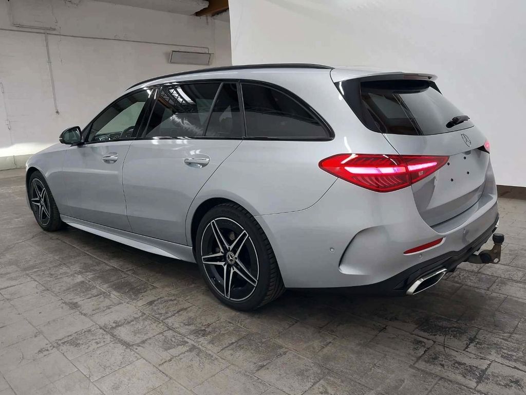 MERCEDES-BENZ C-Class 2023