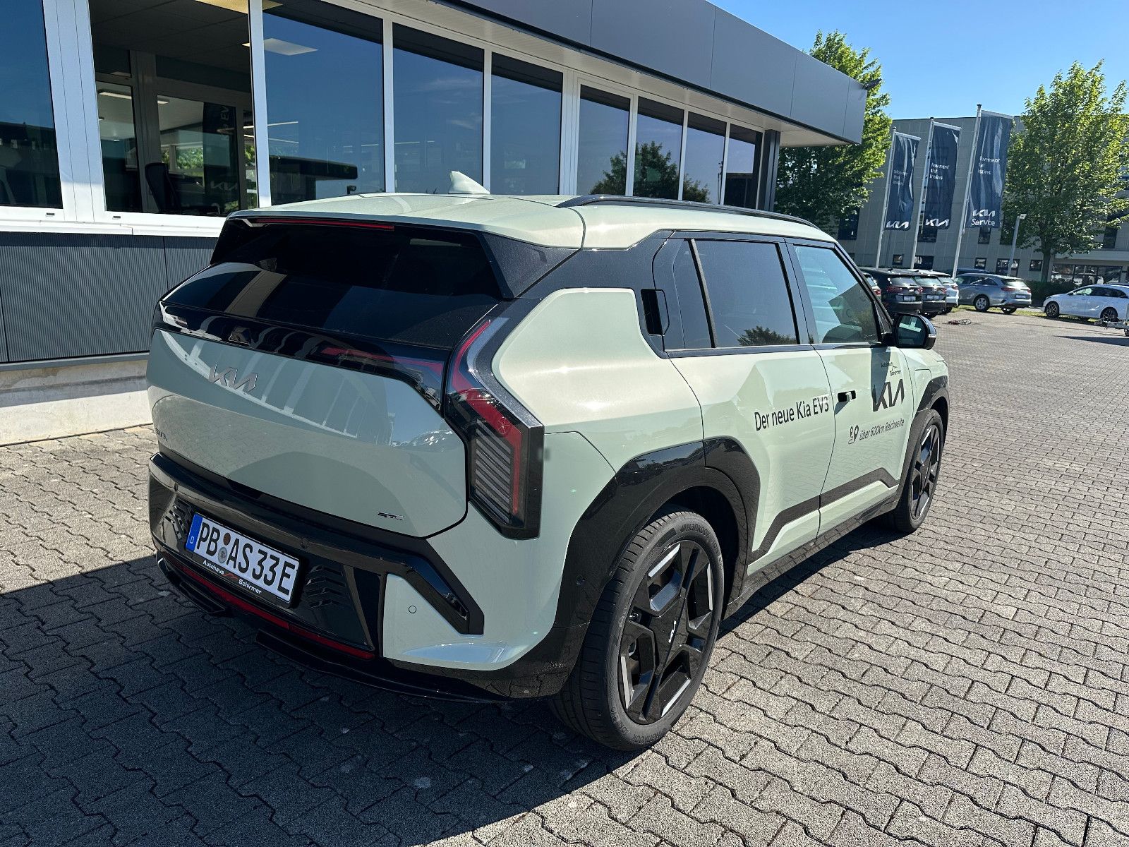 Fahrzeugabbildung Kia EV3  81.4 GT-LINE DWP COM