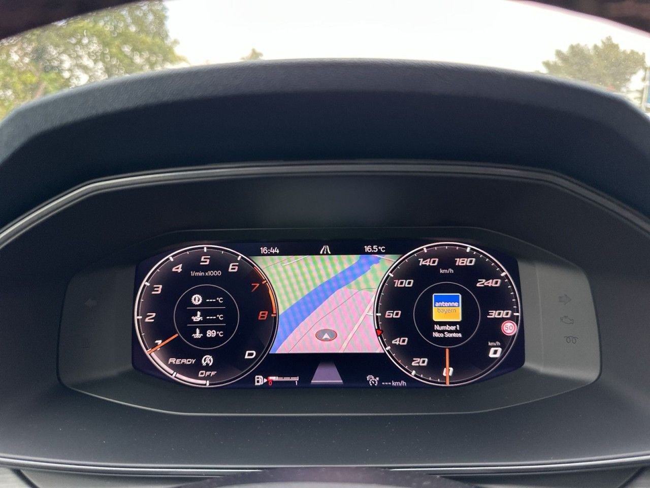 Fahrzeugabbildung CUPRA Leon VZ 2.0 TSI 221 kW (300 PS) 7-Gang-DSG