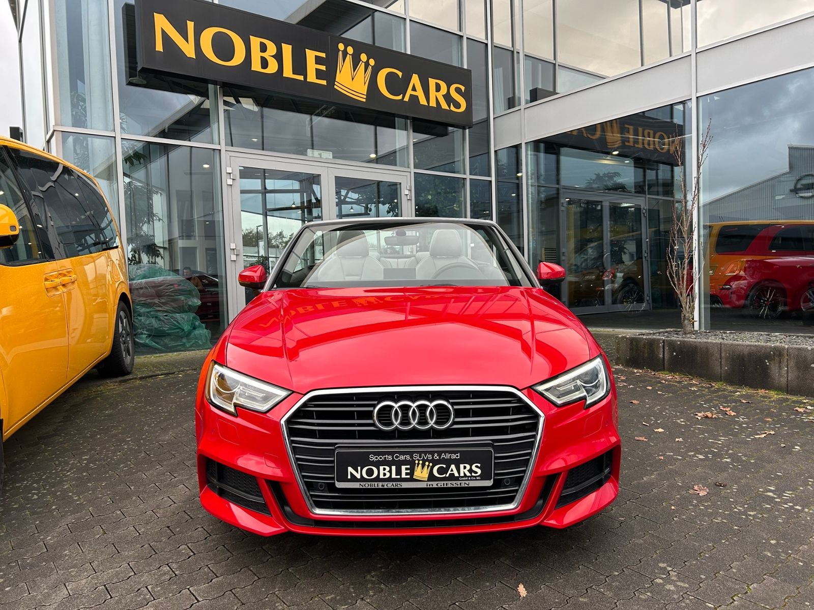 Fahrzeugabbildung Audi A3 Cabriolet 35 TFSI design XEN NAV SHZ 17"