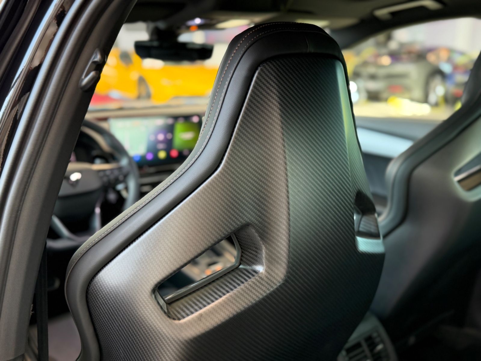 Formentor VZ5 4Drive ABT 1 of 400 Carbon 21"