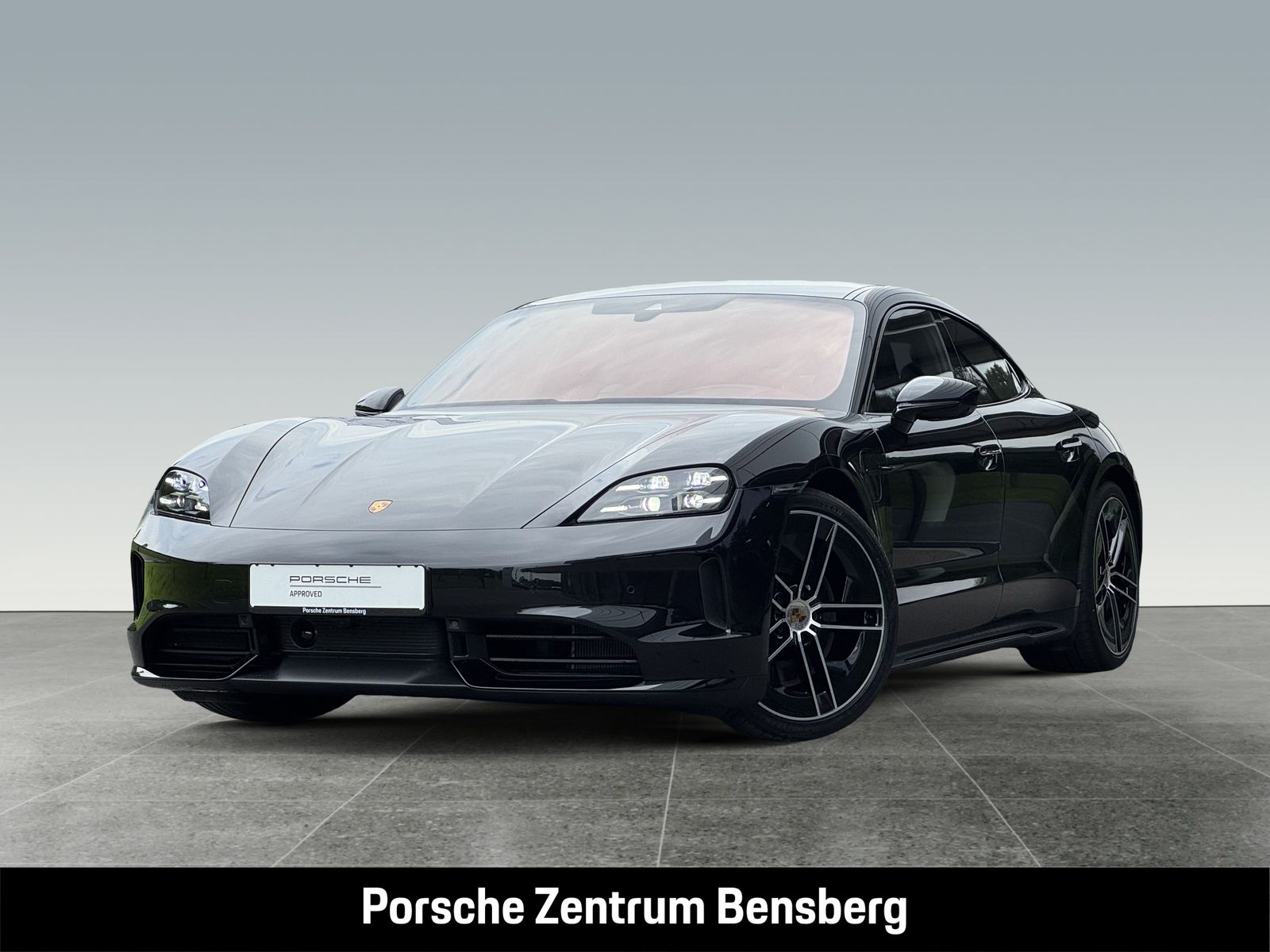 PORSCHE Taycan GTS