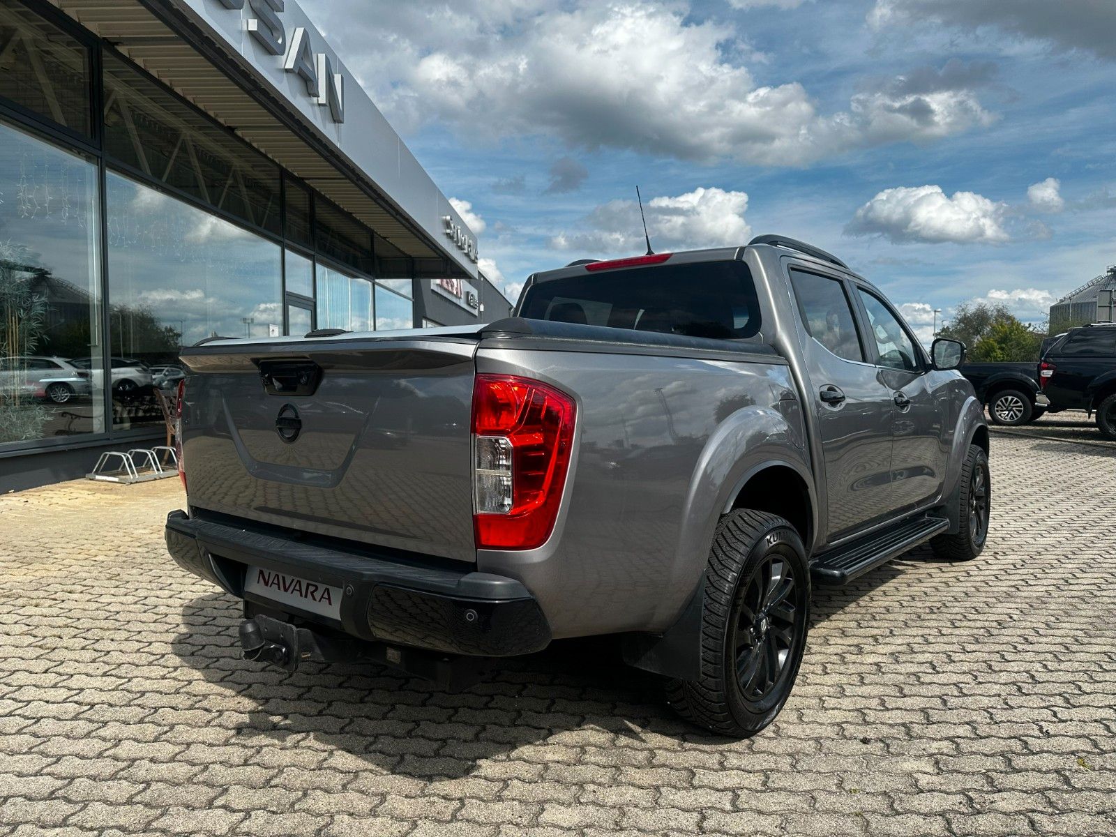 Fahrzeugabbildung Nissan N-Guard Double Cab/SH Gepflegt/Optik,Technik Top
