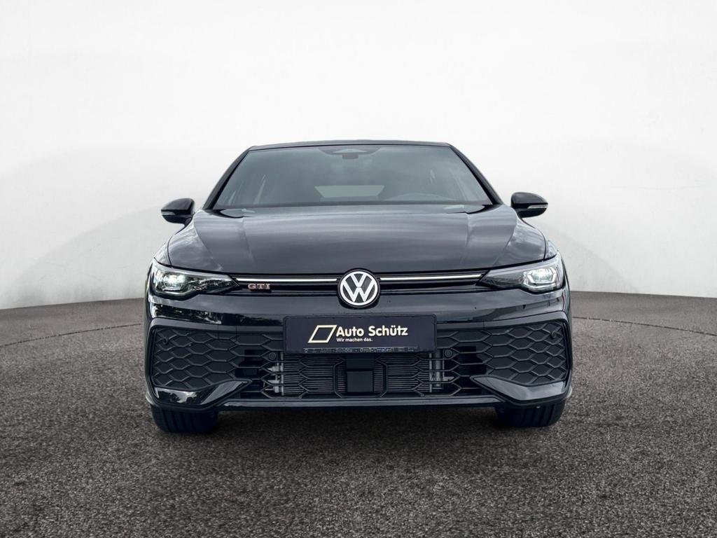 Volkswagen Golf 9