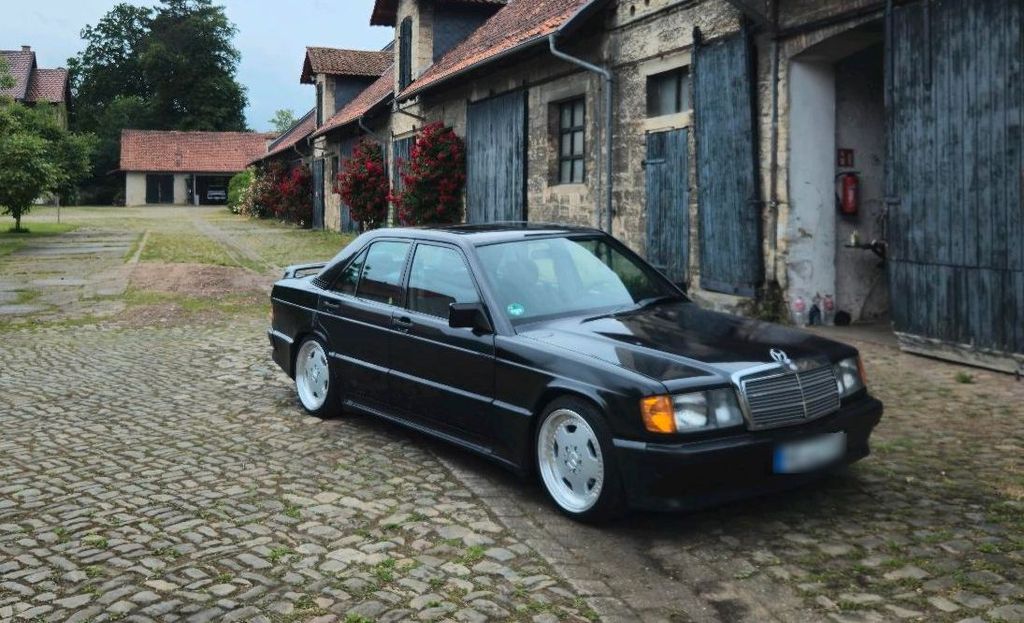 Image of Mercedes-Benz 190