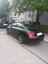 Mercedes-Benz CLA 200 Urban Urban - Mercedes-Benz CLA 200 Gebrauchtwagen in München