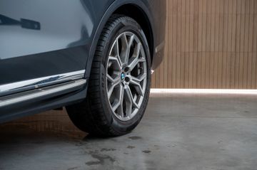 BMW X7 - 6