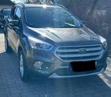 Ford Kuga 2,0 TDCi 4x4 132kW Vollausstattung - Ford Kuga: Von Privat