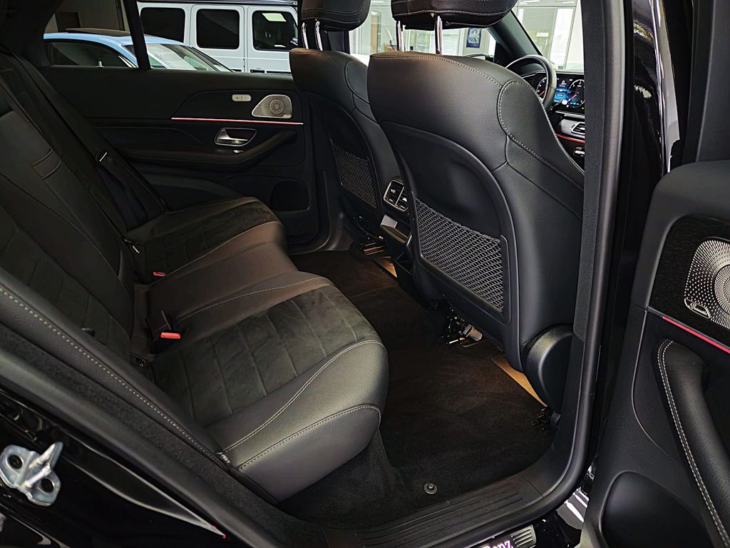 Mercedes-Benz GLE 300 d 4M*AMG*AIRM*PANO*MBEAM*BURM*DISTR*KAM*