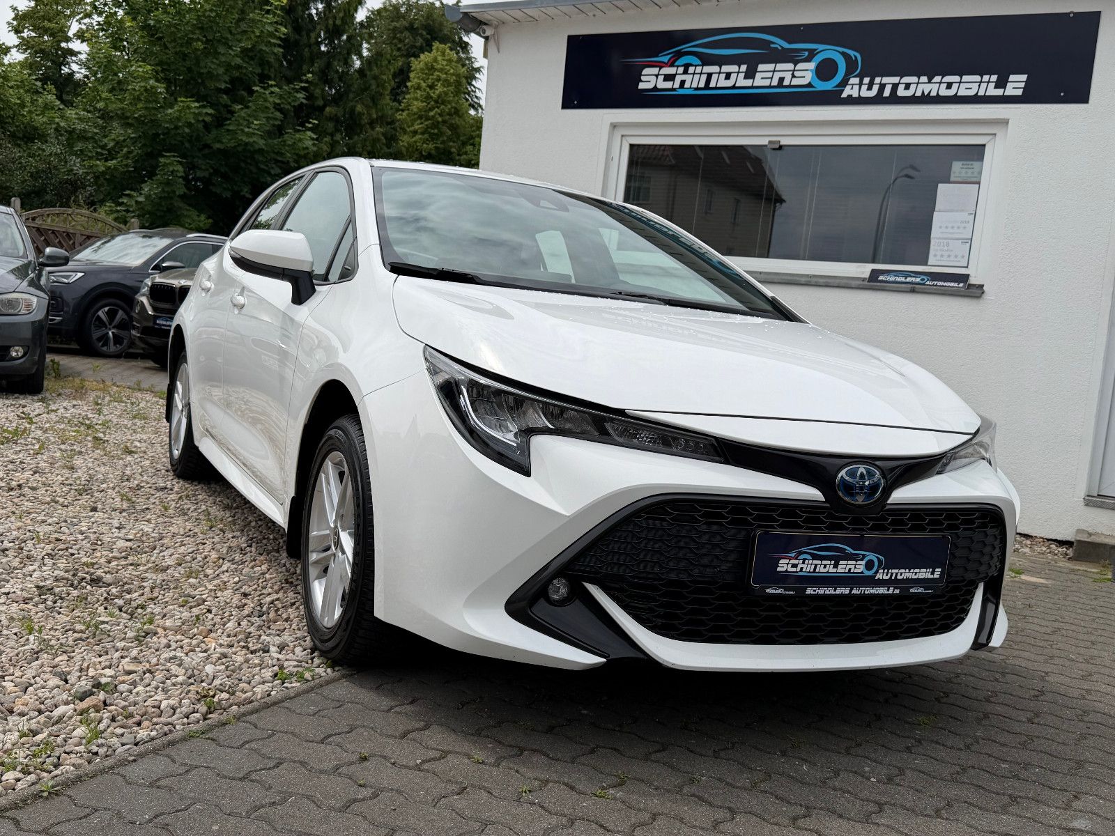 Toyota Corolla Hybrid MFL RFK LED SHZ Car Play Insp.neu