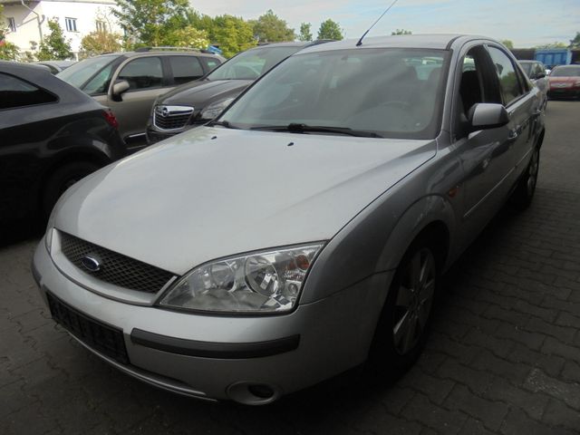 Ford Mondeo 2,0TDCi 96 kW .Automatik.