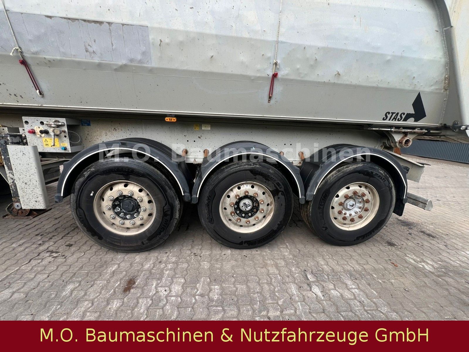 Fahrzeugabbildung Stas Stas S 339 CX