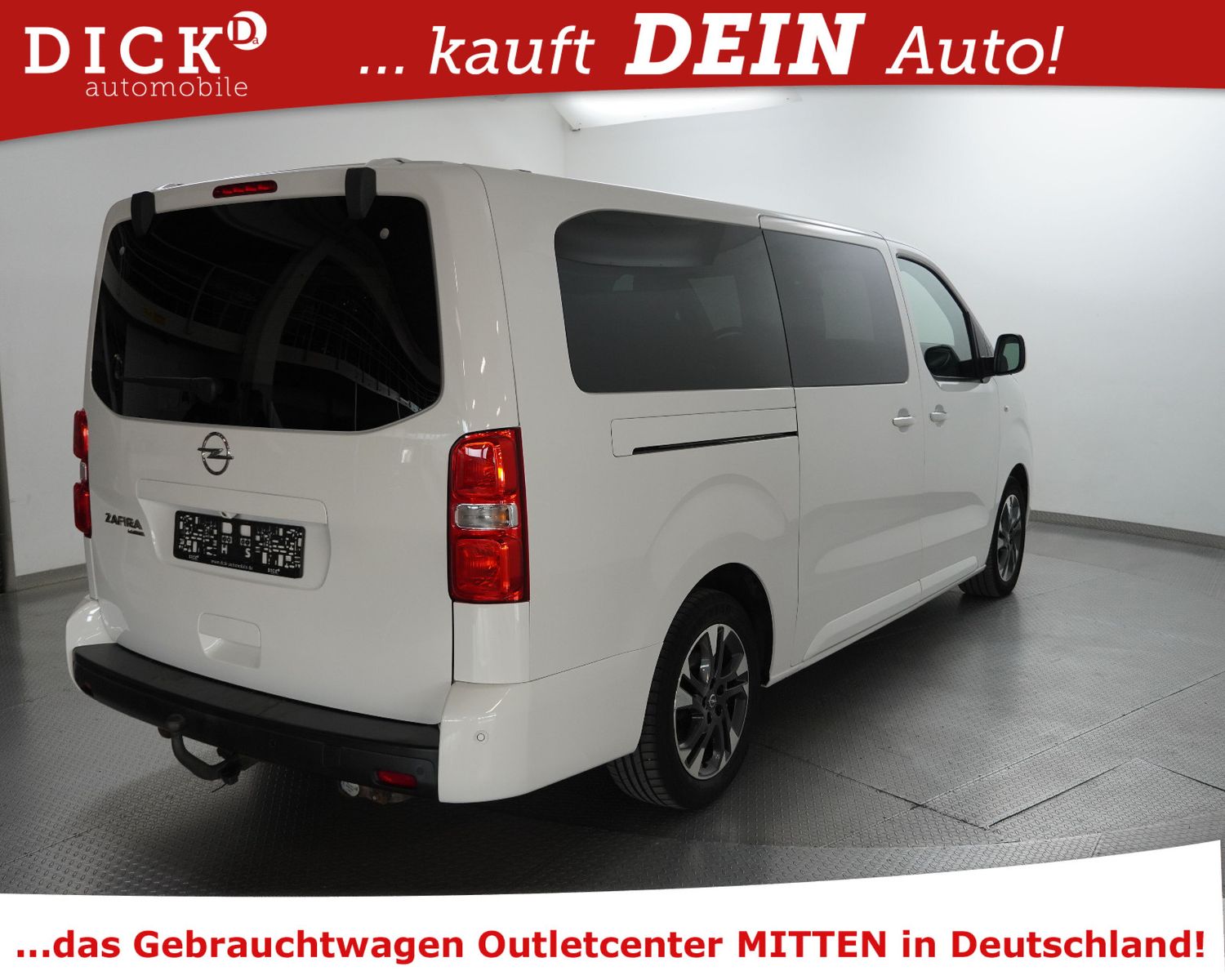 Fahrzeugabbildung Opel Zafira Life L 2.0d Toure >LEDER+KAM+HEAD+AHK+XEN