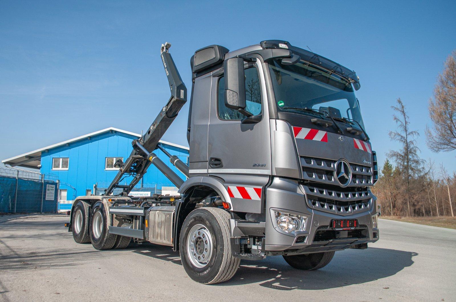 Mercedes-Benz Arocs 2651 LK 6x4 Meiller RS 21.60