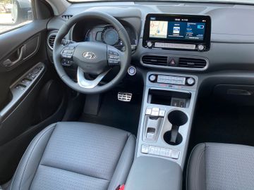 Fahrzeugabbildung Hyundai KONA Elektro 64kWh Premium NAVI LEDER SITZP SD