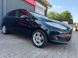 Ford Fiesta Titanium5-Türig* TÜV neu Service neu! - Ford Fiesta: Limousine