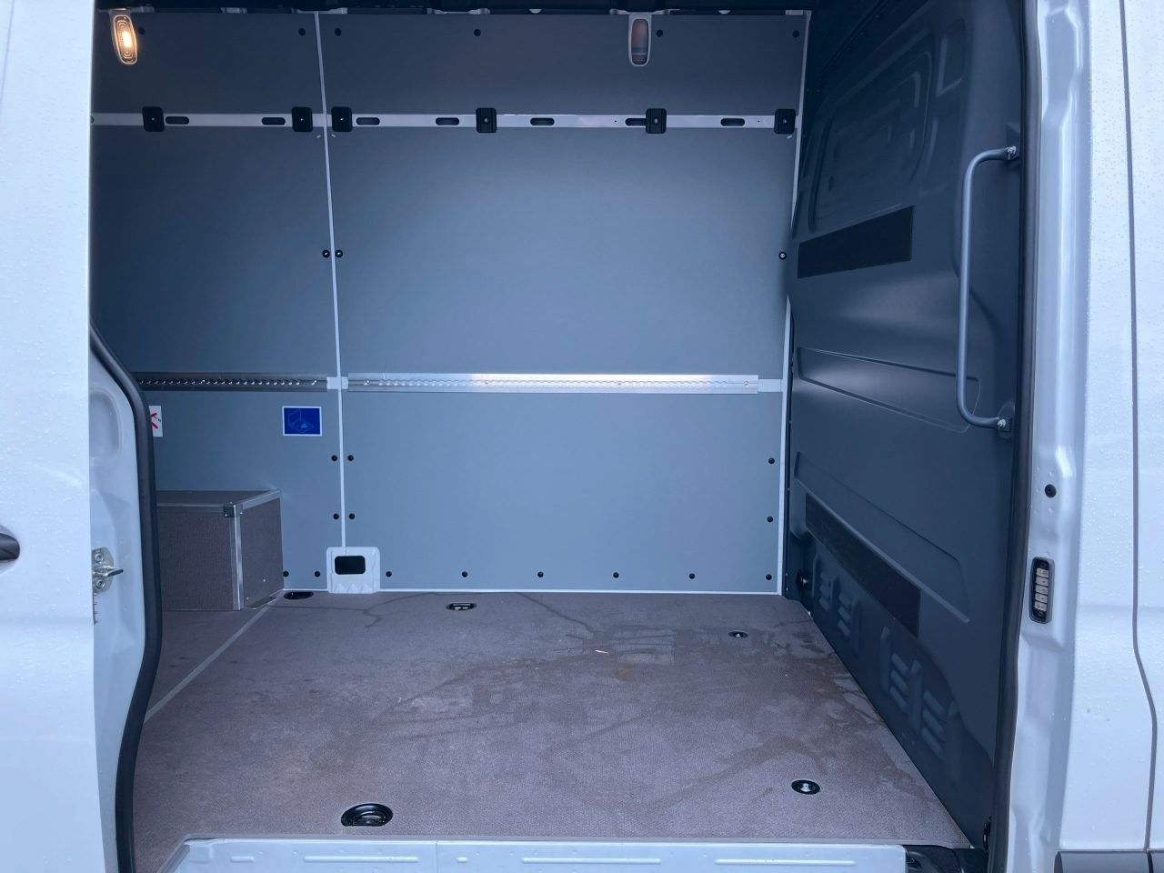 Fahrzeugabbildung Mercedes-Benz Sprinter 317 CDI 9G 3665 Klima 360Kamera Schwing