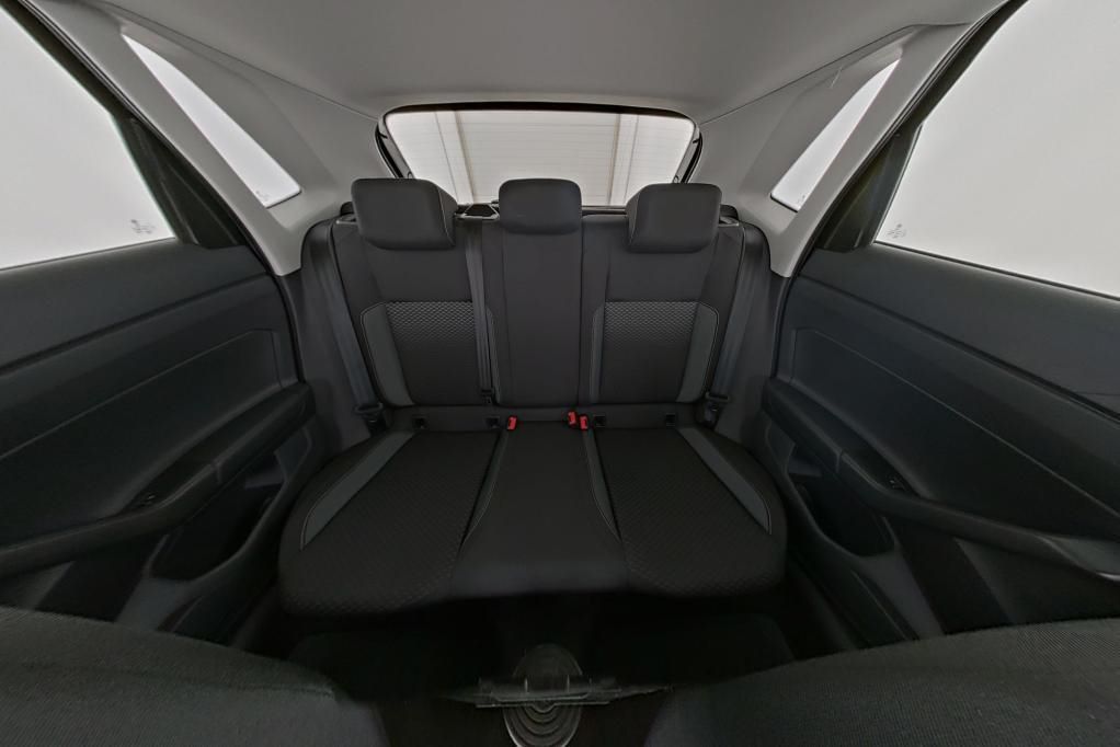 Volkswagen Polo Comfortline ACTIVE 1.0 TSI 70kW 5-Gang 4 Tü