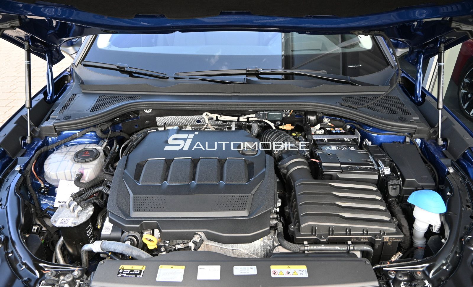 Fahrzeugabbildung SKODA Superb 2.0 TDI L&K Combi °ACC°AHK°HUD°STHZG°360°