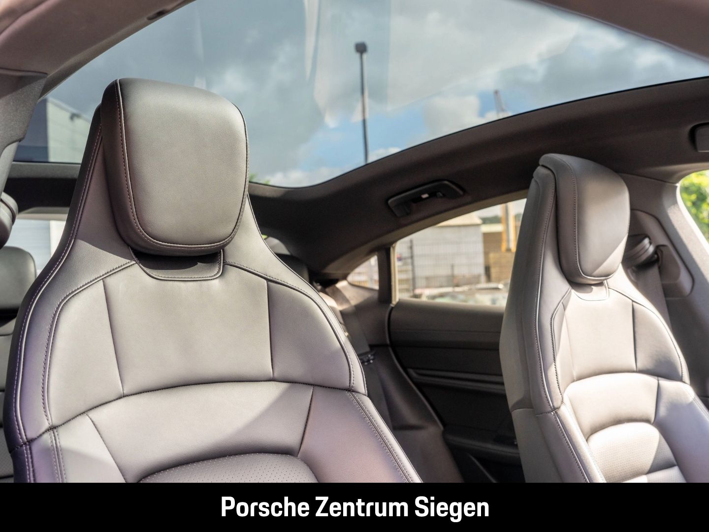 Porsche Taycan Performance Plus Chrono Pano Luft BOSE Ka foto 19