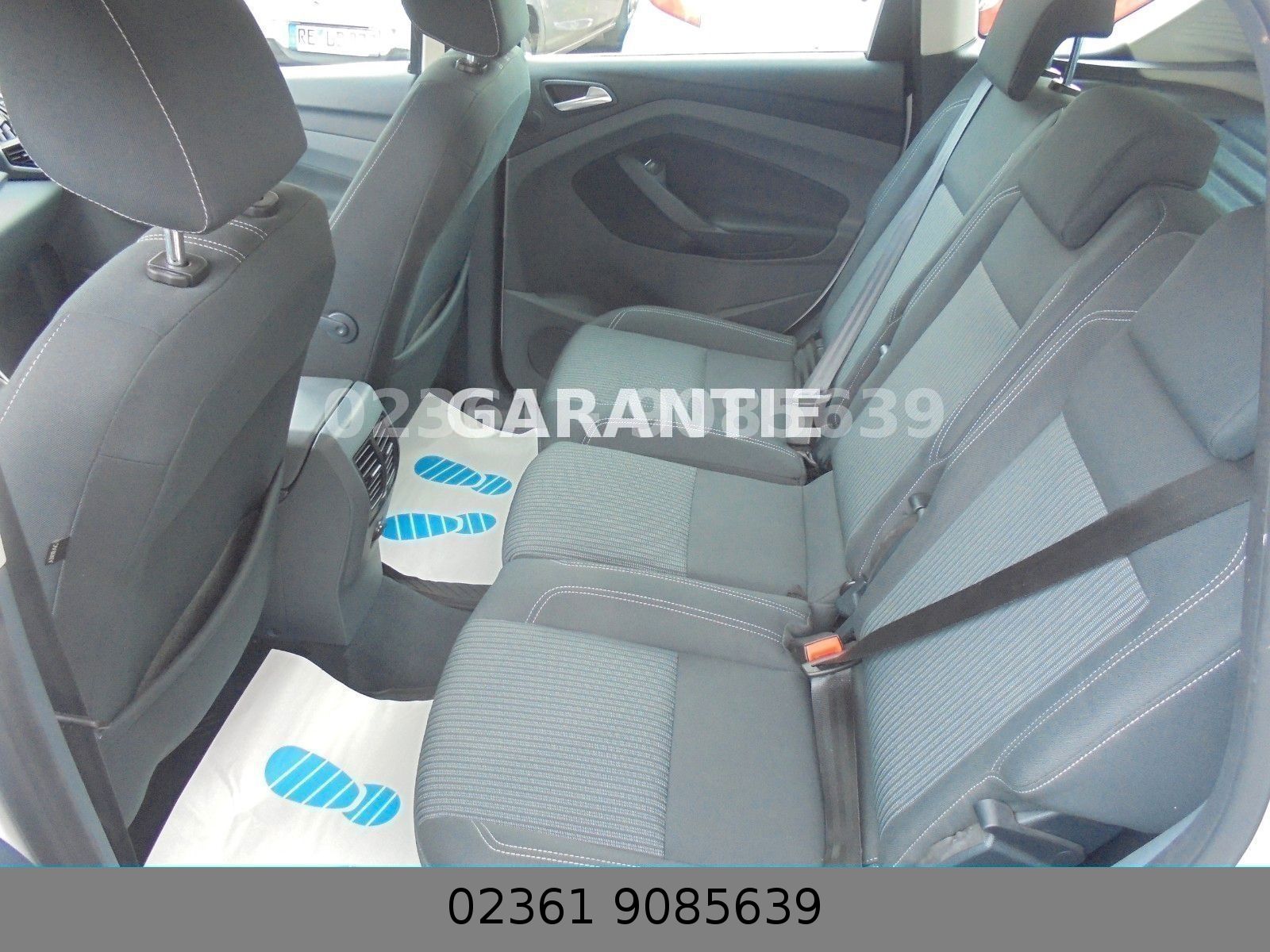 Fahrzeugabbildung Ford C-MAX Titanium/Klima/Navi/Pdc+Kamera/TÜV NEU