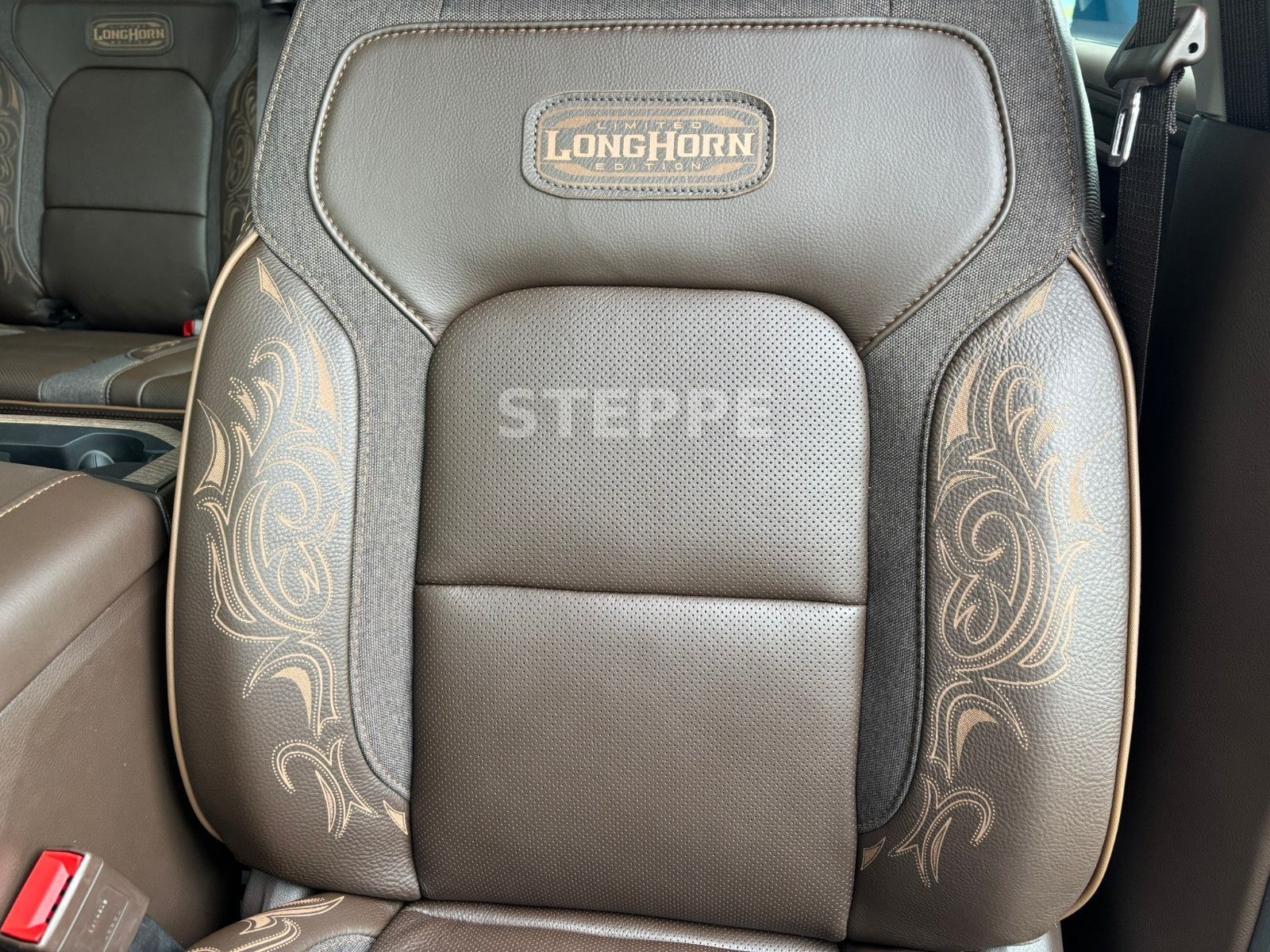 Dodge 2026 RAM 1500 Limited Longhorn 5,7LV8 Rambox