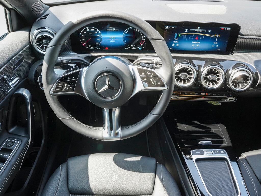 Mercedes-Benz A 250 e PROGRESSIVE DISTRONIC AHK MULTIBEAM 11KW