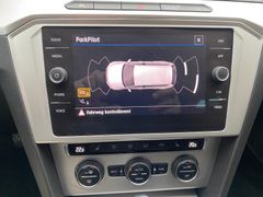 Passat Variant Autom. Navi Sitzh.  AHK