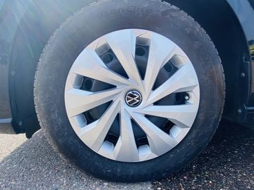 Volkswagen Polo - 8