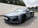 Audi R8 5.2 FSI quattro / 570PS / V10 FSI - Audi R8: 5.2