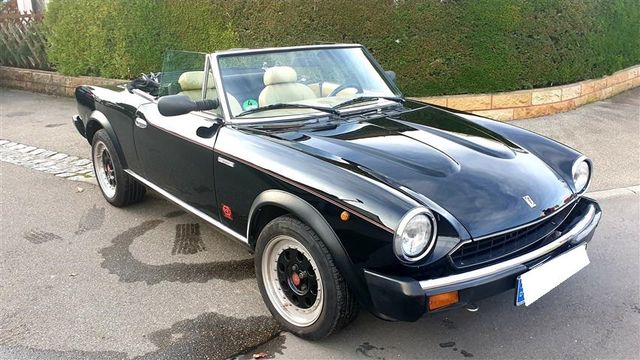 Fiat 124 Spider Volumex H Kennzeichen