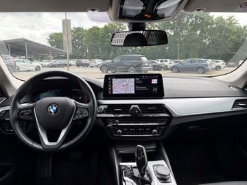 BMW 520 - 9