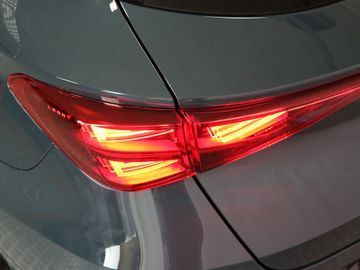 Cupra Leon Sportstourer 1.5 AHK Kamera elek. Sitz