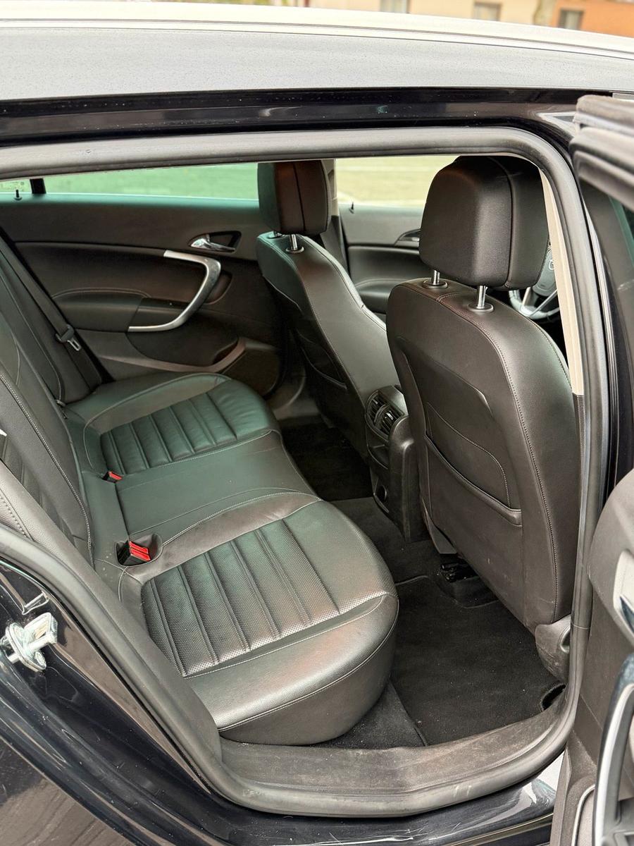 Opel Insignia 2015 — photo 12