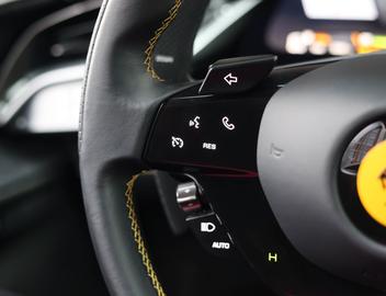 صورة مصغرة 38 لـ 2021 Ferrari SF90