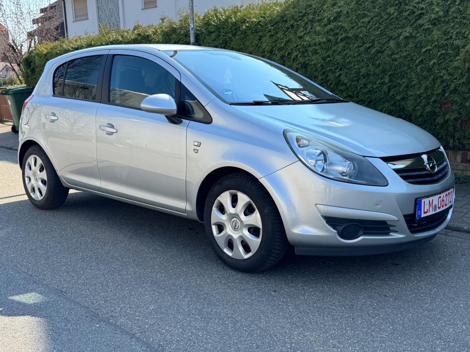 Opel Corsa D 1.4 Edition "111 Jahre"/Top/ Tüv 3/27