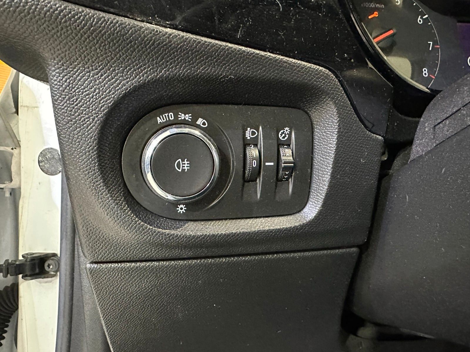 Fahrzeugabbildung Opel Corsa F 1.2 KLIMA/SPURASSISTENT/TEMPOMAT