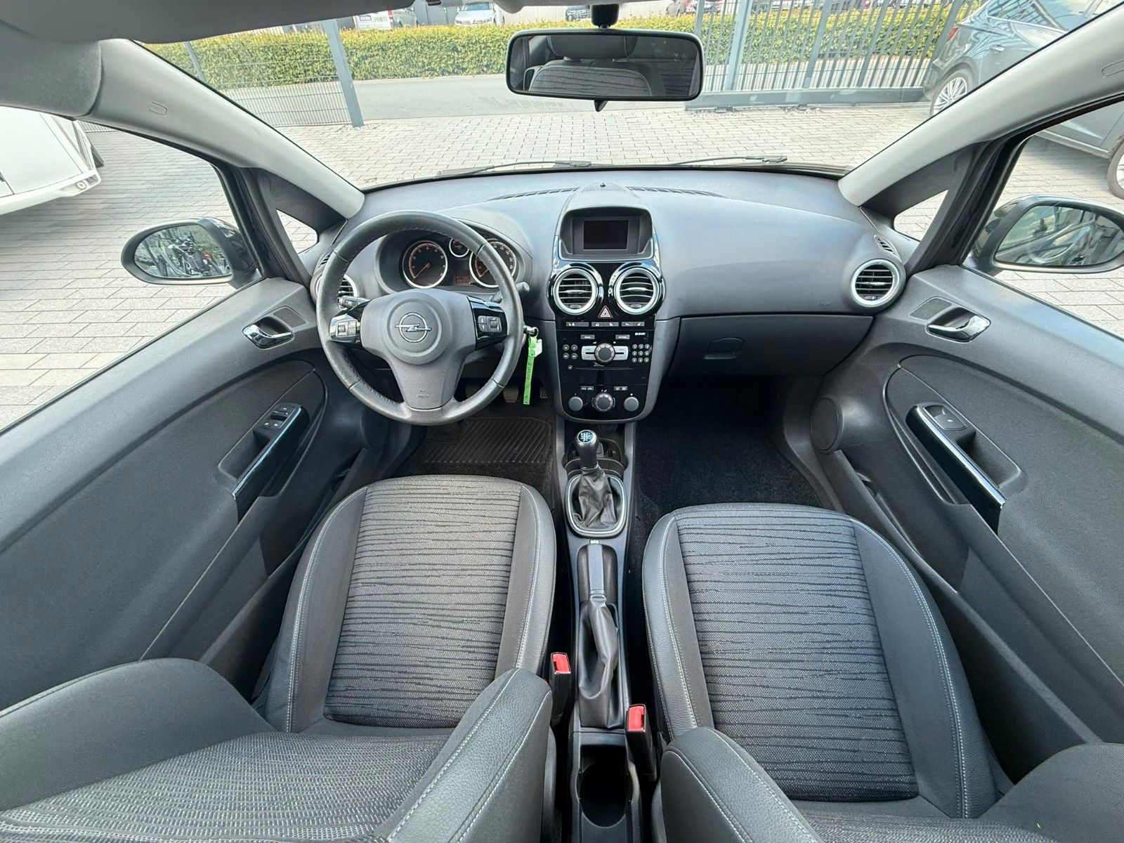 Fahrzeugabbildung Opel Corsa D Energy,Klima,ZV,Sitz+Lenkr-Heiz.