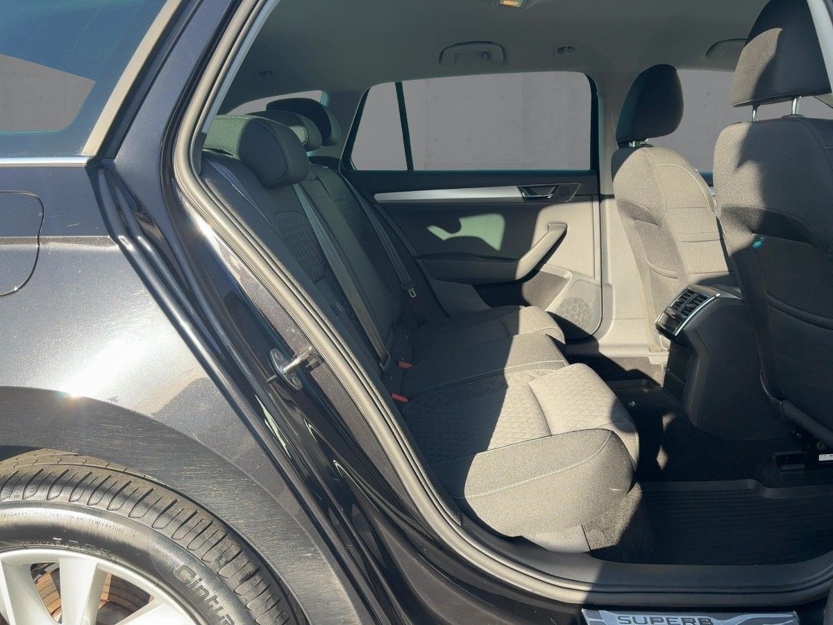 Skoda Superb - Bild 13