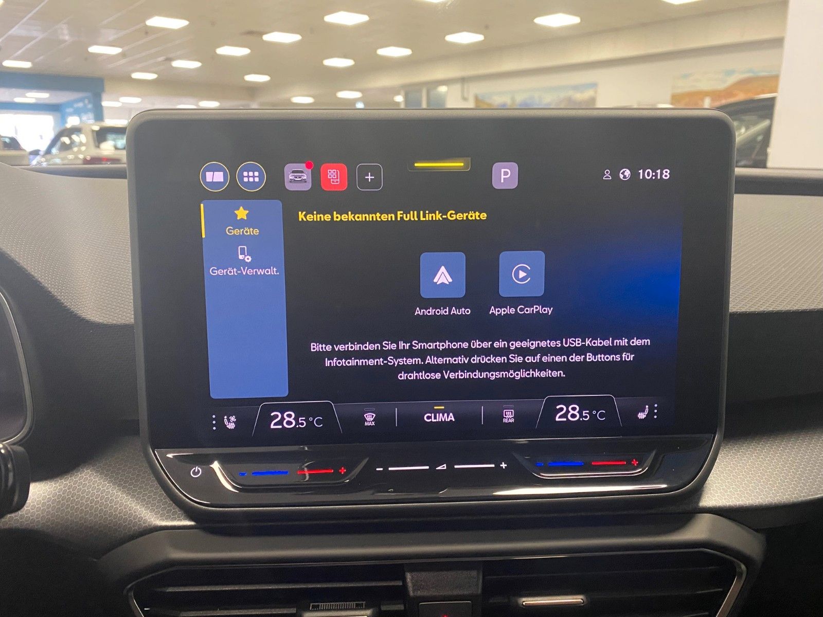 Fahrzeugabbildung SEAT Leon 1.5 TSI STYLE+R Kamera+ACC+3 Zonen KLIMA+BC